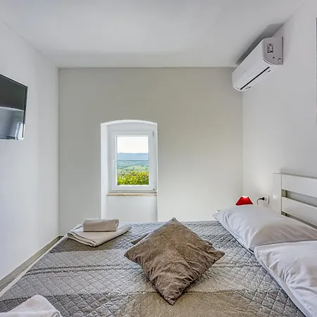 Ferienlandhaus Zvanya * Kozljak