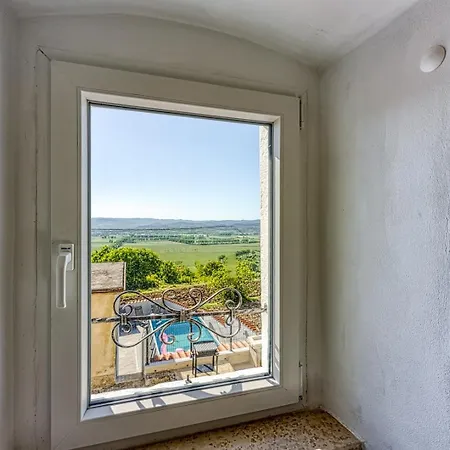 Ferienlandhaus Zvanya Σπίτι διακοπών
