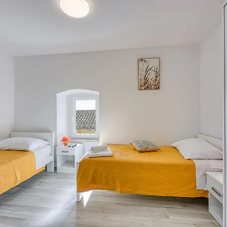 펜션 Ferienlandhaus Zvanya Kozljak