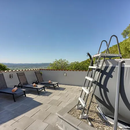 펜션 Ferienlandhaus Zvanya *