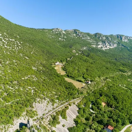 Ferienlandhaus Zvanya