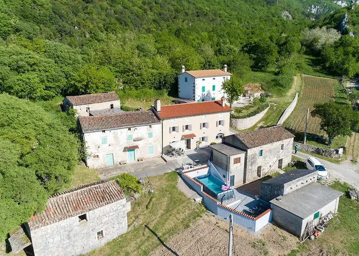 Ferienlandhaus Zvanya Kozljak