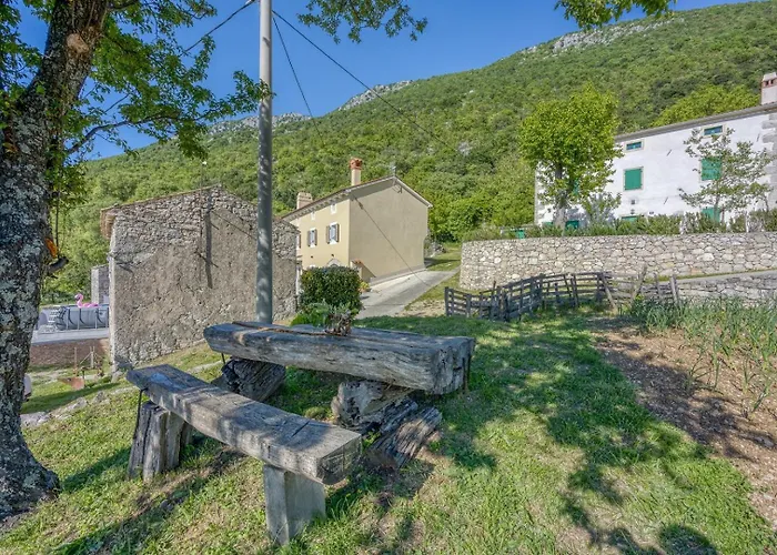 Ferienlandhaus Zvanya Prázdninový dům *